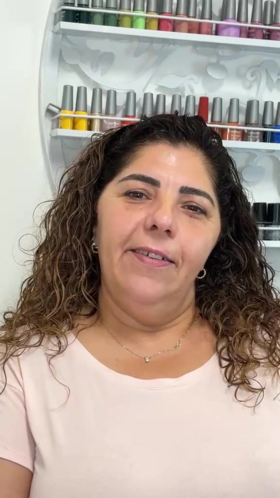 לפני האיפור, עבודה 6
